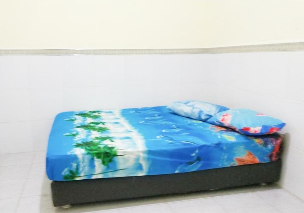 Hotel D'Kost Ketintang Surabaya Esterno foto
